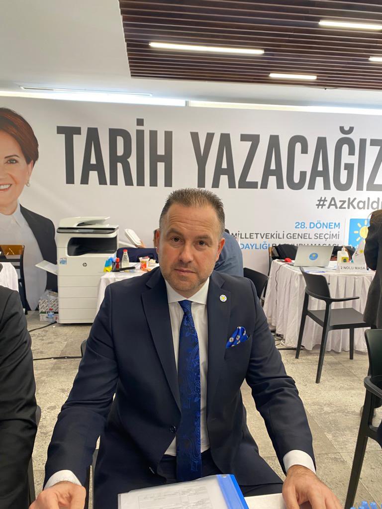 Genel başkanımız Sayın Meral Akşener’in önderliğinde “BİRLİKTE KAZANACAĞIZ TARİH YAZACAĞIZ” sloganıyla çıktığımız bu yolda ilk adımımız olan Milletvekili Aday Adaylığı müracaatımı gerçekleştirdim. 

‘Yaşadığımız şehre borcumuz var’ dedik, inanıyoruz kazanacağız, tarih yazacağız.
