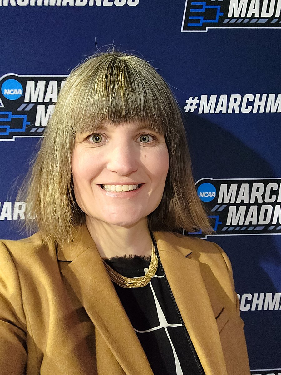 AlissaC's tweet image. The Columbus media coordination team made it through the weekend undefeated. Thanks for getting the band back together @OSUADAthComm. #MarchMadness