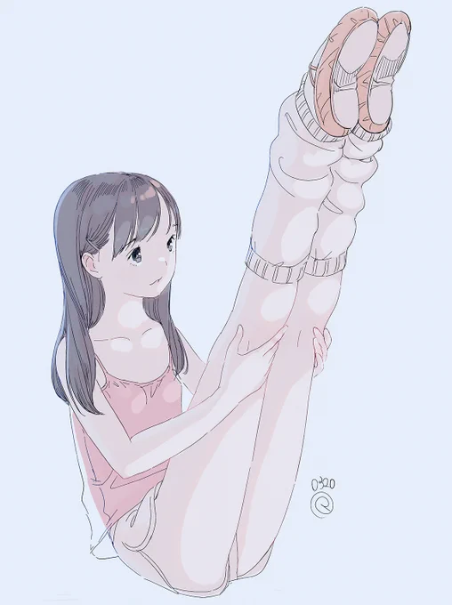 体幹を鍛えつつ綺麗な足の甲を出すためのトレーニングに勤しむ休日のバレリーナ#月曜日のおしり 