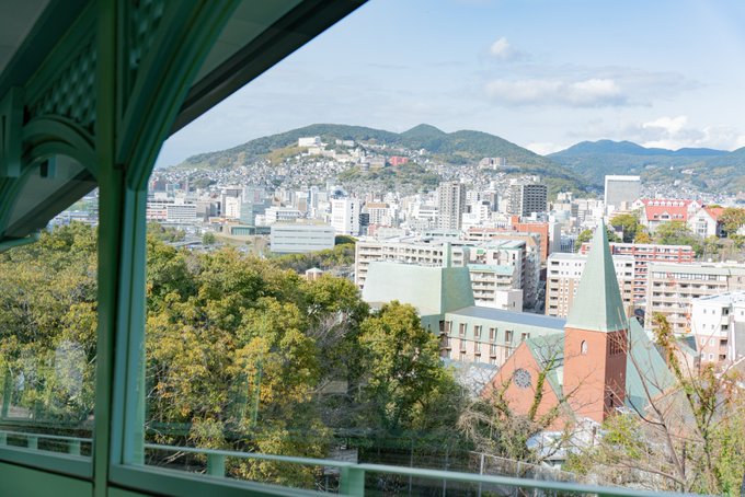 長崎市内到着後は、早速グラバー園へ。色づく世界の明日からの聖地巡礼という事もありつつ、綺麗な景色と想像以上の広さに驚きま