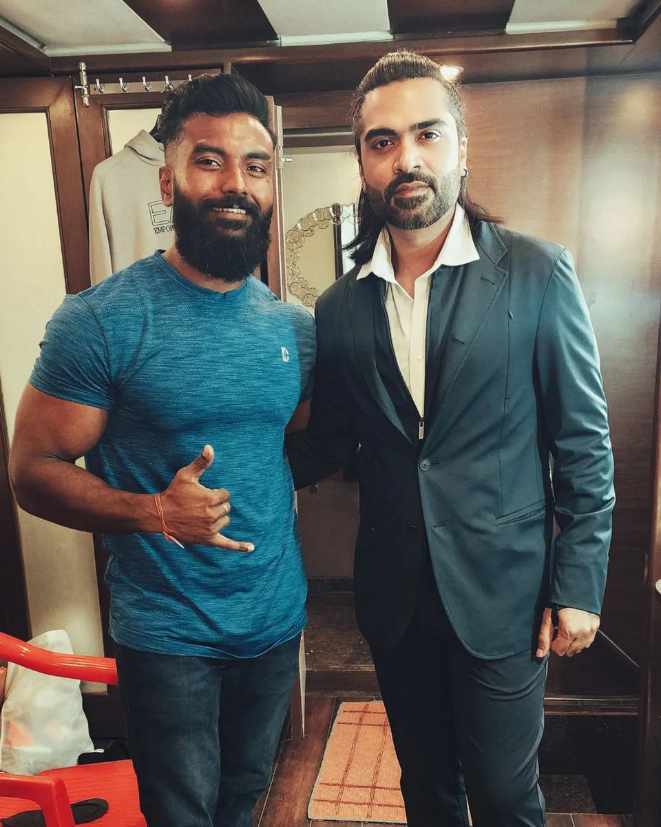 iamsathishsimbu's tweet image. Our @SilambarasanTR_
Latest click with Trainer Sandeep  brother @sandeeppappula at #PathuThalaAudioLaunch!🔥 

#SilambarasanTR
#PathuThala