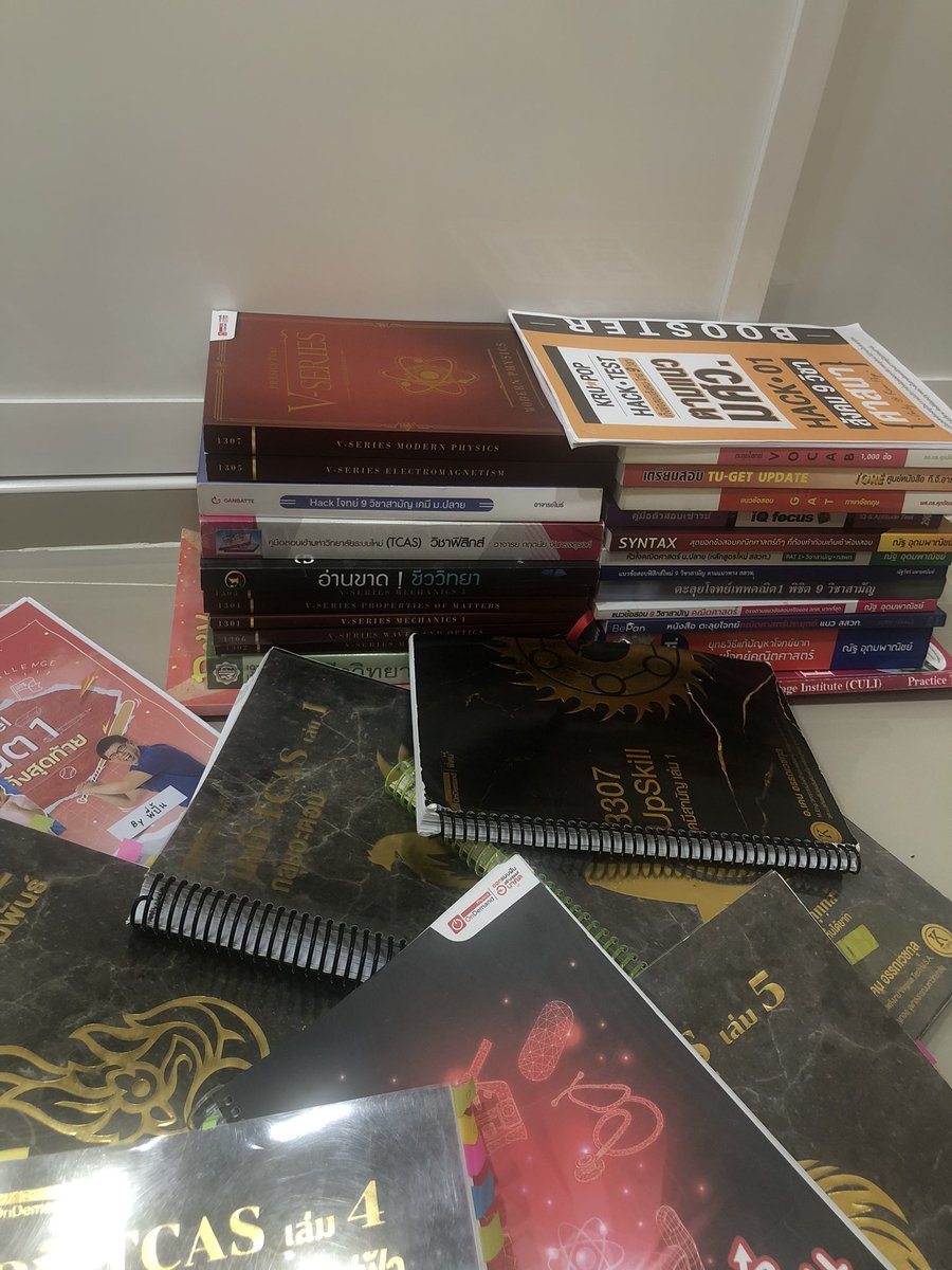 หนังสือมือสองราคาถูกค่า
💐สภาพดีทุกเล่มเลยค่ะ
✨เดี๋ยวมาลงช่วงค่ำๆนะคะ

📚รวมส่งทุกเล่มงับ

#ขายหนังสือมือสอง #ขายหนังสือเตรียมสอบ #ขายหนังสือเรียน #หนังสือเตรียมสอบมือสอง #หนังสือเตรียมสอบ #หนังสือมือสองสภาพดี #dek71 #dek68 #dek67 #dek69 #dek70
