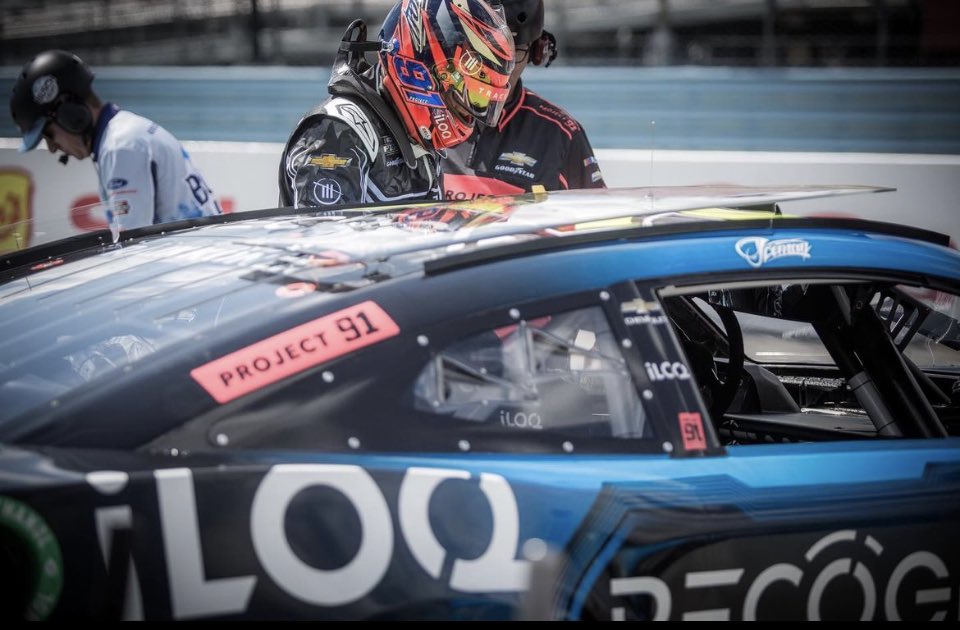 FansOfKR's tweet photo. 🏁 RAWE CEEK 🇺🇸 https://t.co/6agpRSsUdg