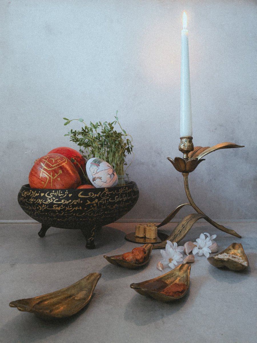 Happy #nowruz fellow revolutionaries. It's been emotional. May this new year bring peace and freedom to the people of Iran. 

The bowl on this picture has over 100 names of people who've lost their lives since Jina in the pursuit for freedom. 

#IranRevolution #MahsaAmini