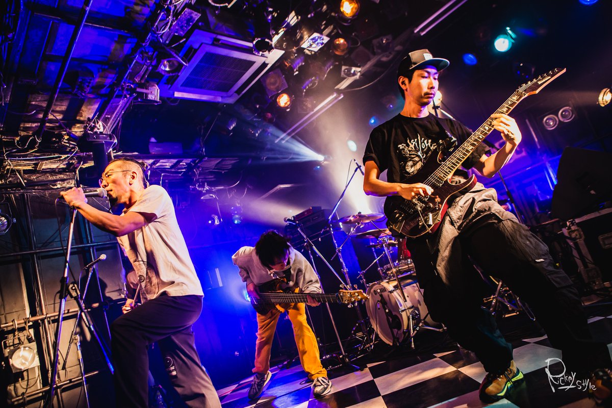 exception_tokyo's tweet photo. #渋谷区RMDS 
2023/03/18 @ 渋谷CYCLONE

#ariseInstability pickup photo📷

ALL LIVE ACT📷
https://t.co/T5ITZwZr93

Photo by Rickey-style(@Rickey_phot) from MR.GOD https://t.co/GmgOz8itEo