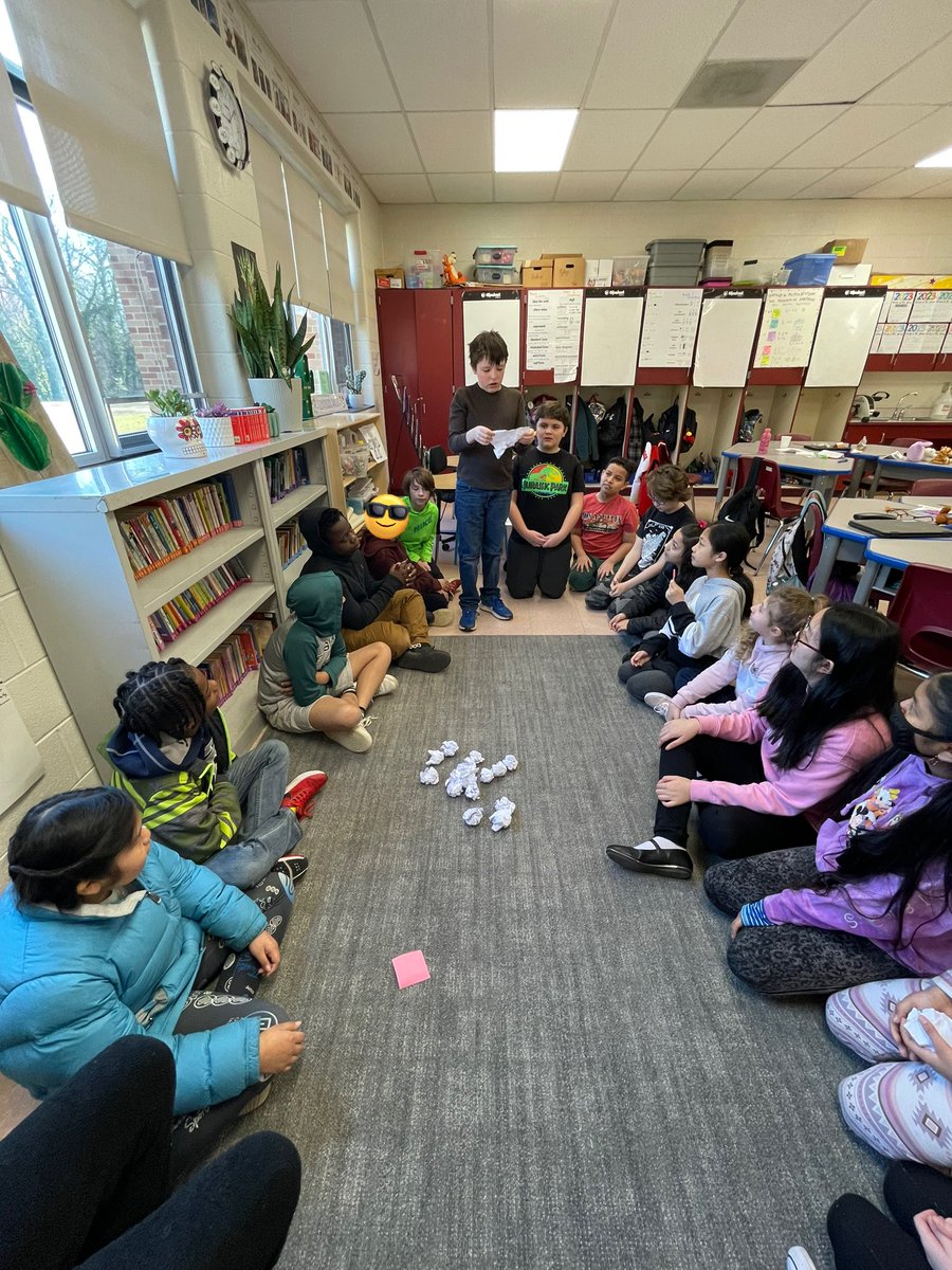 KoekemoerCHPS's tweet image. Ss were bummed that today was the first day of spring and we hadn’t had a substantial snow fall. So we turned our weekend share into a quick snowball fight, then picked a snowball and read what each s did on the wkend. We tried to guess wrote each entry #makelemonade 😆❄️