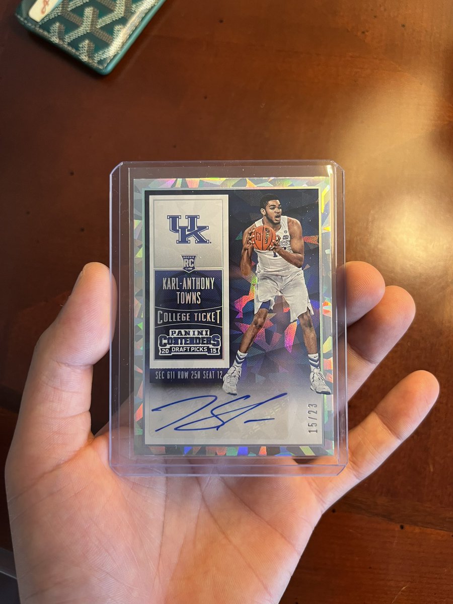 DonCards's tweet photo. Just pulled🚨 KAT Cracked Ice /23 @CardPurchaser 

courtesy of the @OriginalBoombox packs! https://t.co/G8ryQpjcDr