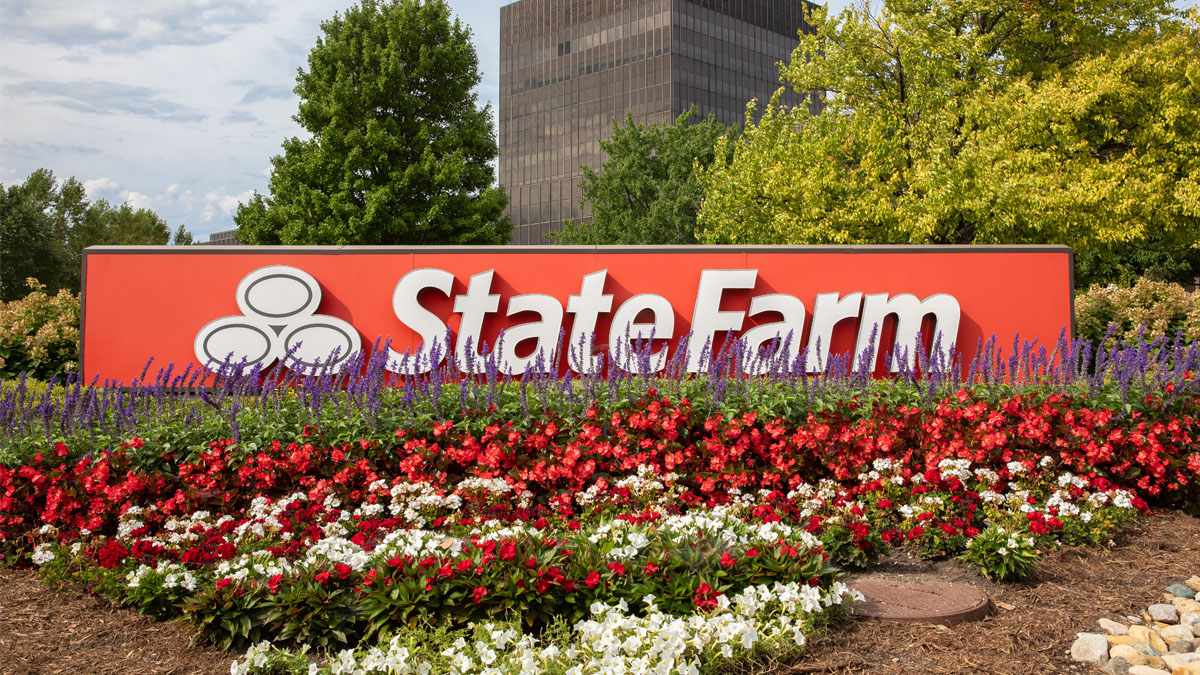 StateFarm's tweet photo. We can't wait to show off like this again. Happy Spring! https://t.co/X9E7ylNMXC