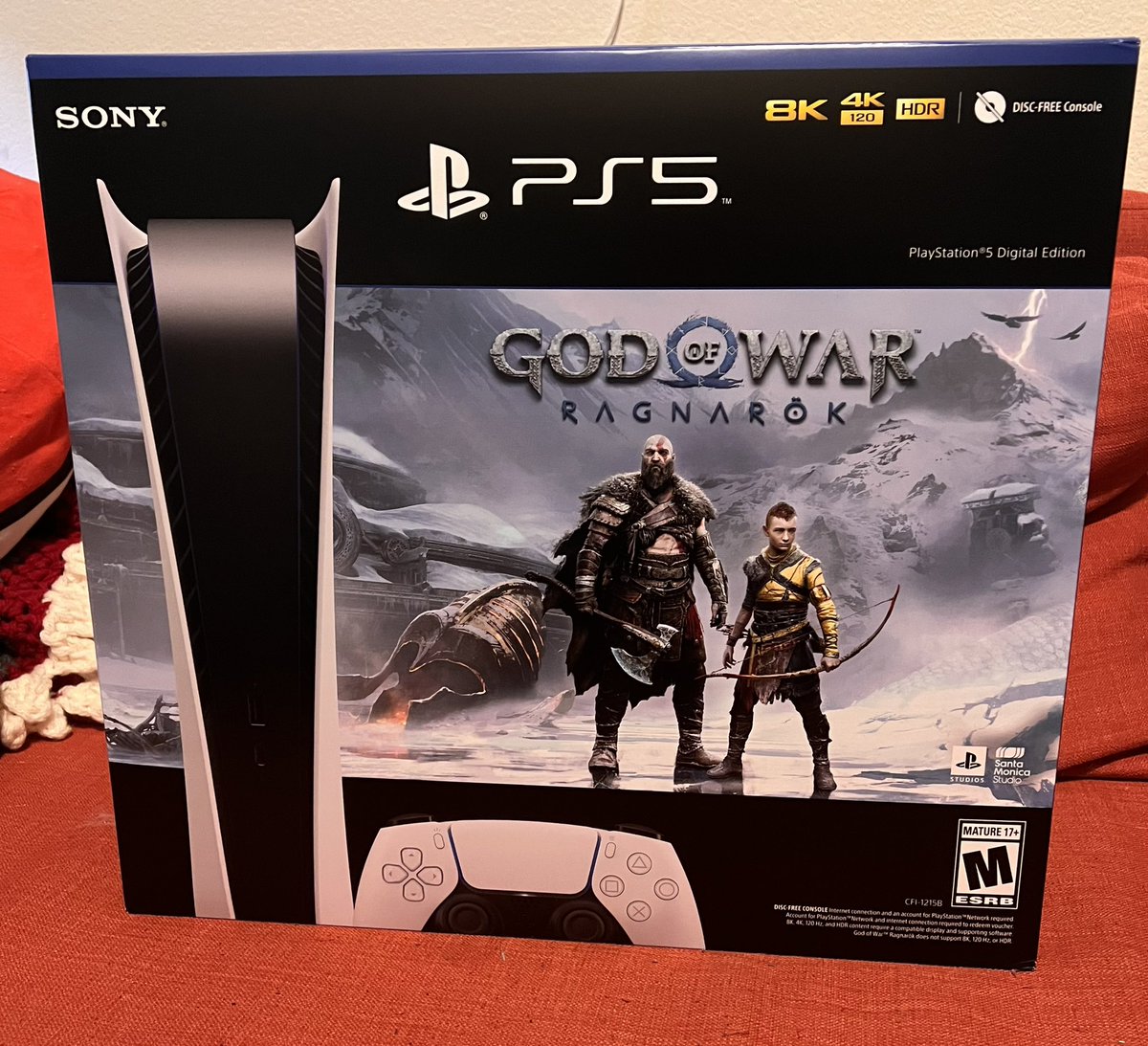 Axialmatt's tweet image. So the stream's 4 year anniversary is this Saturday March 25th! To thank you all for the last 4 incredible years I'm going to be giving away this PS5 Digital edition! The giveaway ends March 31st! Hurry and enter gleam.io/S9qXd/4-year-a…