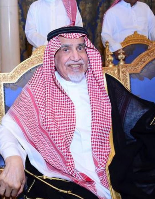 alajlanANDaleid's tweet photo. بقلوب مؤمنة بقضاء الله وقدره تنعى الأسرة فقيدها العم الشيخ/ عبدالله بن ابراهيم السعد العجلان الذي وافته المنيه مساء هذا اليوم، وستقام الصلاة عليه غداً الثلاثاء ١٤٤٤/٠٨/٢٩ﮪ بعد صلاة العصر في جامع الجوهرة البابطين، وسيوارى الثرى بمقبرة الشمال.
إنّا لله وإنّا إليه راجعون #العجلان_والعيد