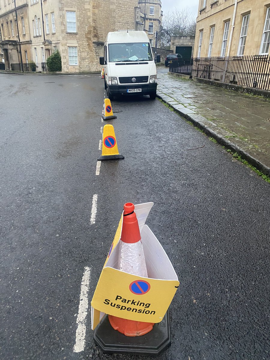 em smith tweet media