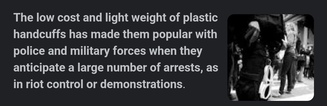 AntiSadozz's tweet photo. This video is the reason for arresting @SdqJaan. He highlighted suspicious unknown people holding plastic handcuffs in hands.
#صدیق_جان_کو_رہا_کرو https://t.co/gNKA13Nahi