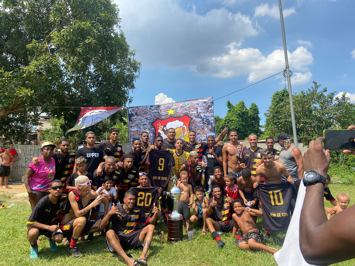 BomCopo's tweet photo. Quase deu pra eles, a freguesia continua!! Obrigado @Geracria1 pelo tricampeonato 🥇🏆⚽️🚀
#campeaoinvicto
#nossoeterno14 https://t.co/SxjcnUYTKe