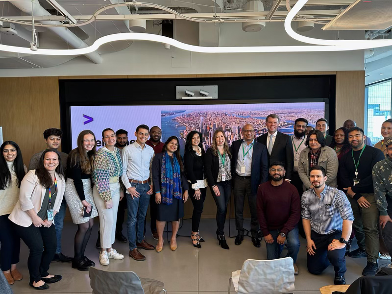 vkdesai's tweet photo. Fun, eye-popping, open mic #townhall at @Accenture  #1MW with @StateCDP US Ambassador Fick talking real world #geopolitics and #cyber. #Grateful he's leading the diplomatic charge!

@AccentureSecure @StateDept https://t.co/uMvYIRYjLd