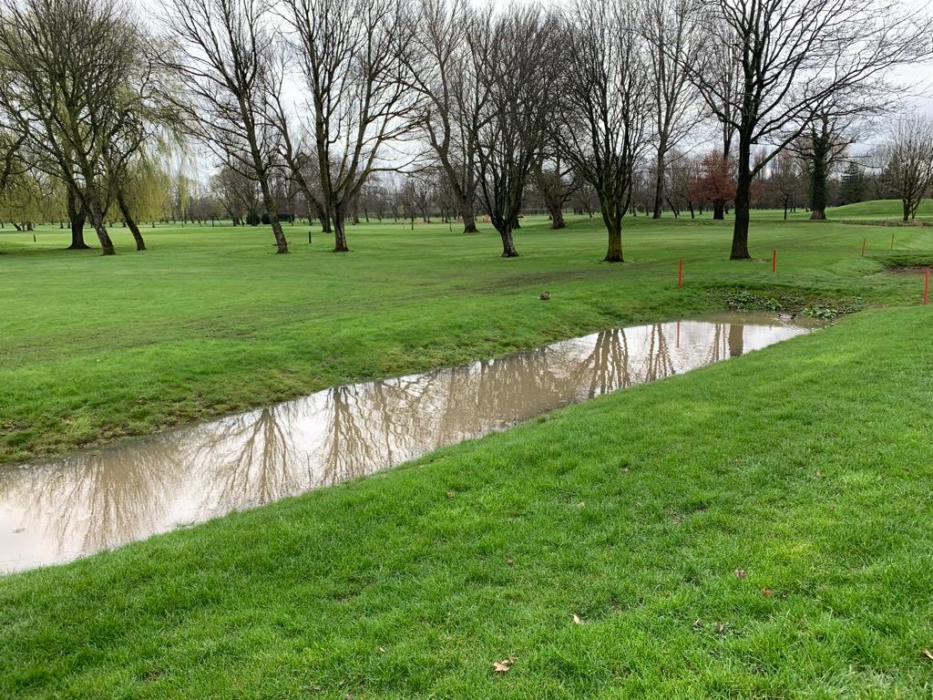 WithingtonGolf's tweet photo. Great to see the massive investment at #withington on ponds, ditches & drains paying off in spades . They have made a huge positive difference . Here’s the ditch that crosses 17 & 18 really doing its job ( & the ducks like it too ) #courseopen #golf #golfer #Manchester #Didsbury https://t.co/gc36xoMeqh