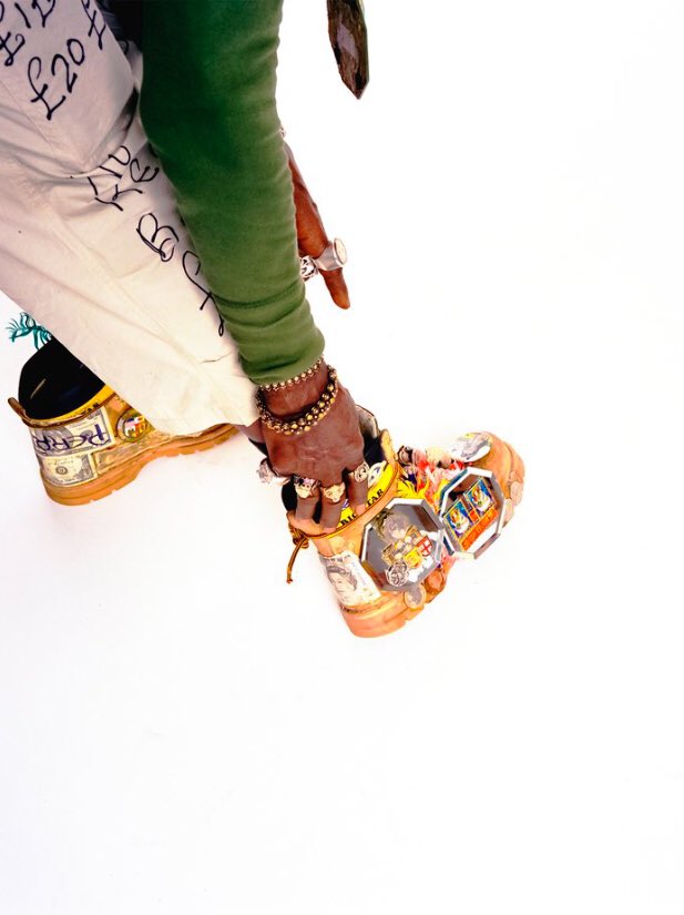 _DennisMorris's tweet photo. it’s #SuperPerry day!
#LeeScratchPerry 📷 &amp; 📕 by #DennisMorris https://t.co/N8kUW9mIt6