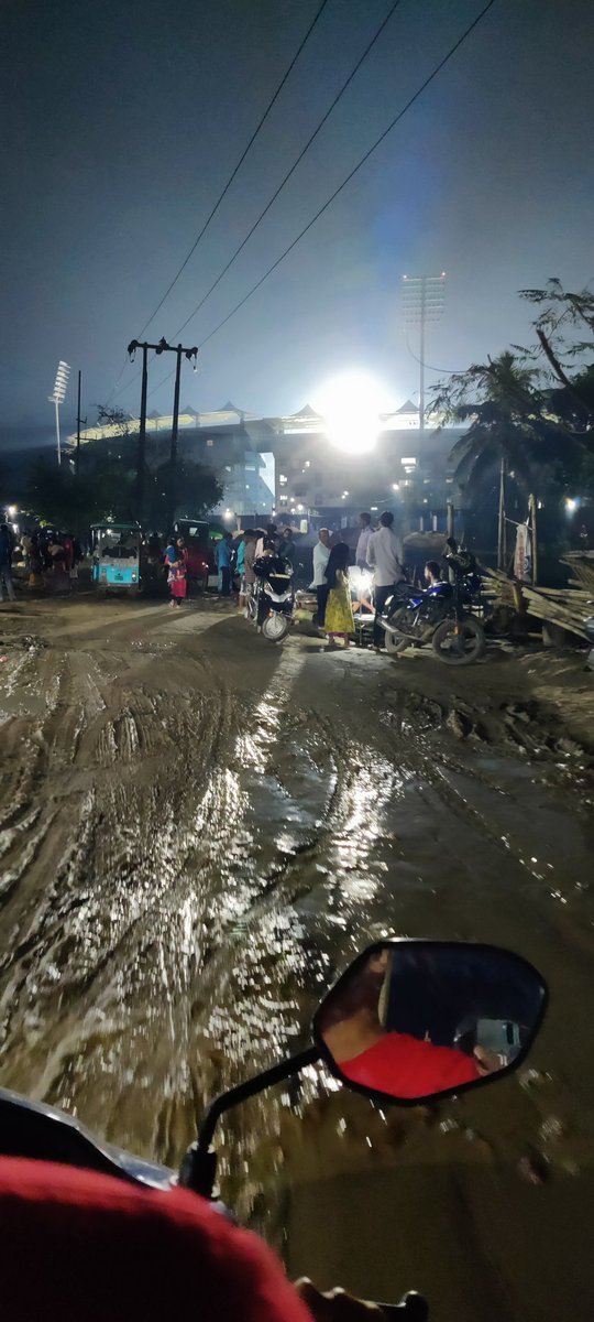 nikkitasingh106's tweet photo. Situation of road on Bhupen Hazarika Path near ACA stadium Guwahati before ipl 2023 , it's so difficult to move on the road, if this is the situation now what will happen in the Rainy Season #PMOIndia #CMofAssam #IPL2023 #BCCI #ACAStadium #GMC #RepublicTV #ArnabGoswami #NDTV https://t.co/pyH16fZFCM
