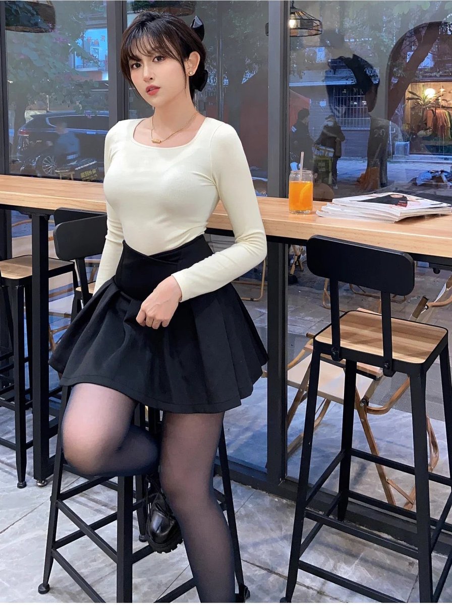 kiamote's tweet photo. 处长期的🈶️吗？🤭 https://t.co/SUFm3GfFPL