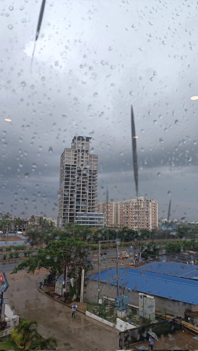 ବର୍ଷା ରେ ଭିଜିବା ର ମଜା କିଛି ଅଲଗା 
ଆଜି ବର୍ଷା ରେ ବହୁତ ଭିଜିଛି
ଆଉ ବର୍ଷା ରେ ଏକାନ୍ତରେ ବସି ବହୁତ୍ କିଛି ଭାବିଛି
କିନ୍ତୁ ସେ ଭିଜିବାର ମଜା କିଛି ନଥିଲା 
ଆଉ ସେ ଭାବନାରେ କିଛି ସ୍ଵତନ୍ତ୍ରତା ନଥିଲା
କାହିଁକି ନା ପାଖରେ ତୁମେ ନଥିଲ.........