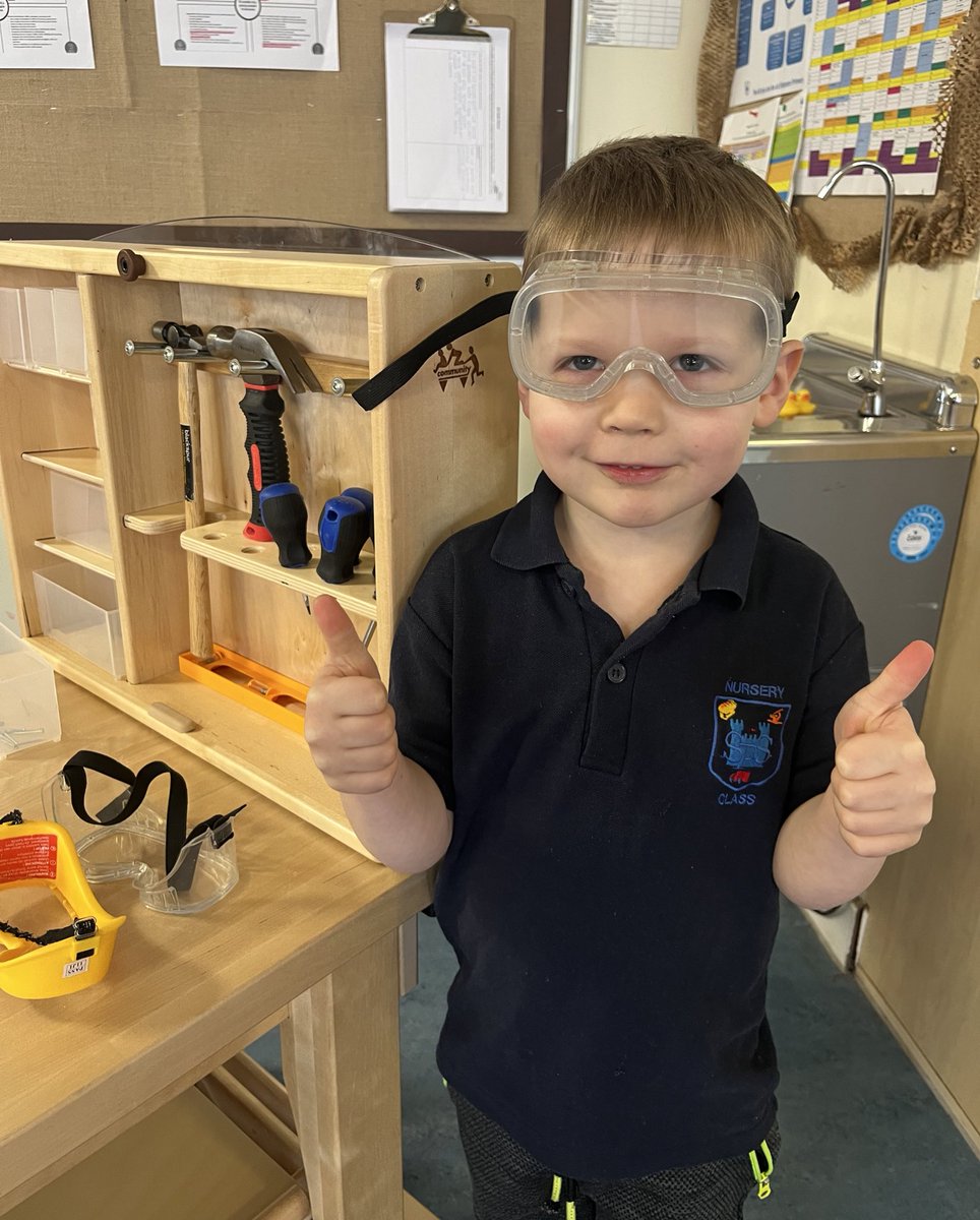 NurserySimpson's tweet photo. We have had a very exciting delivery this week of our new woodwork bench. The children have already been making some fantastic models and talking about how we can use this area safely #SafeSally #woodwork https://t.co/loJeDprp45