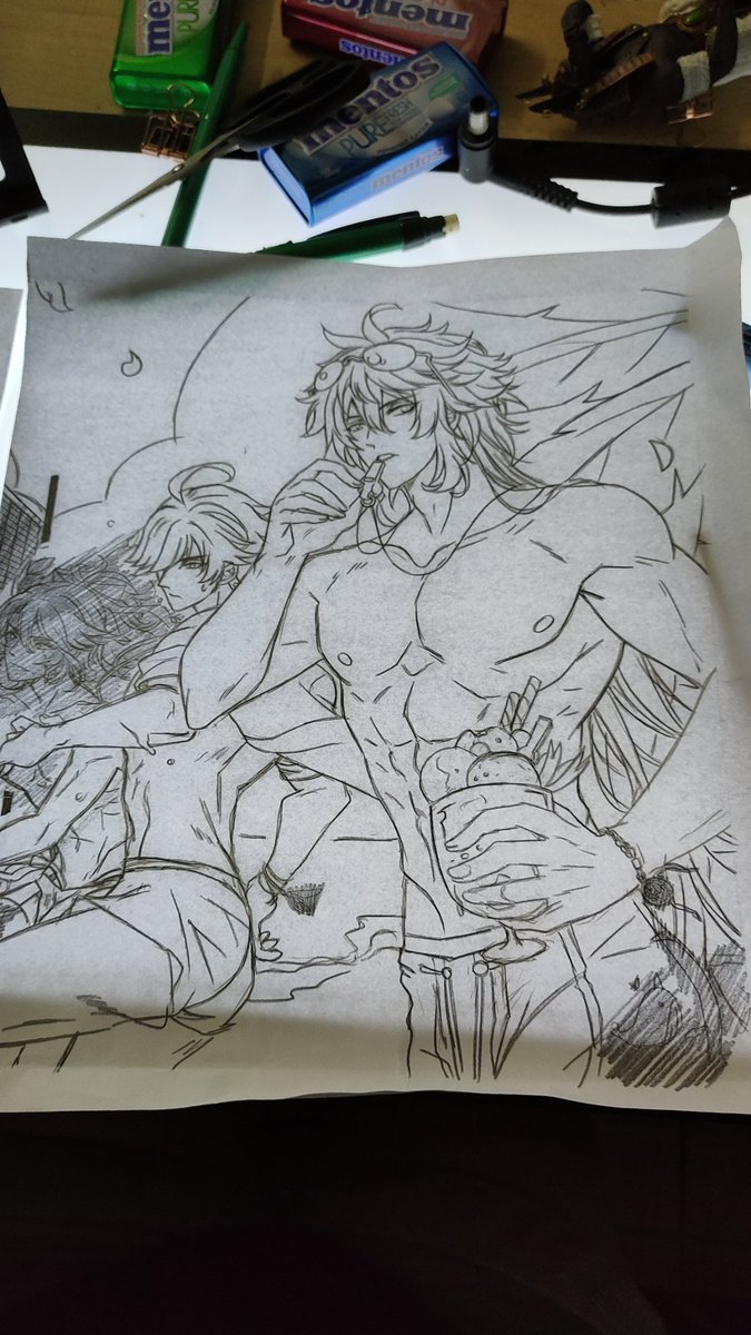 A bit mafan and cavemen method but if it works it works.
Can't use carbon paper to trace... I tried, n it smudges like I am their mortal enemy lol.

Tldr:I shade the underside of the printed out draft, n then retrace the lineart onto shikishi by drawing on the lineart itself. 
