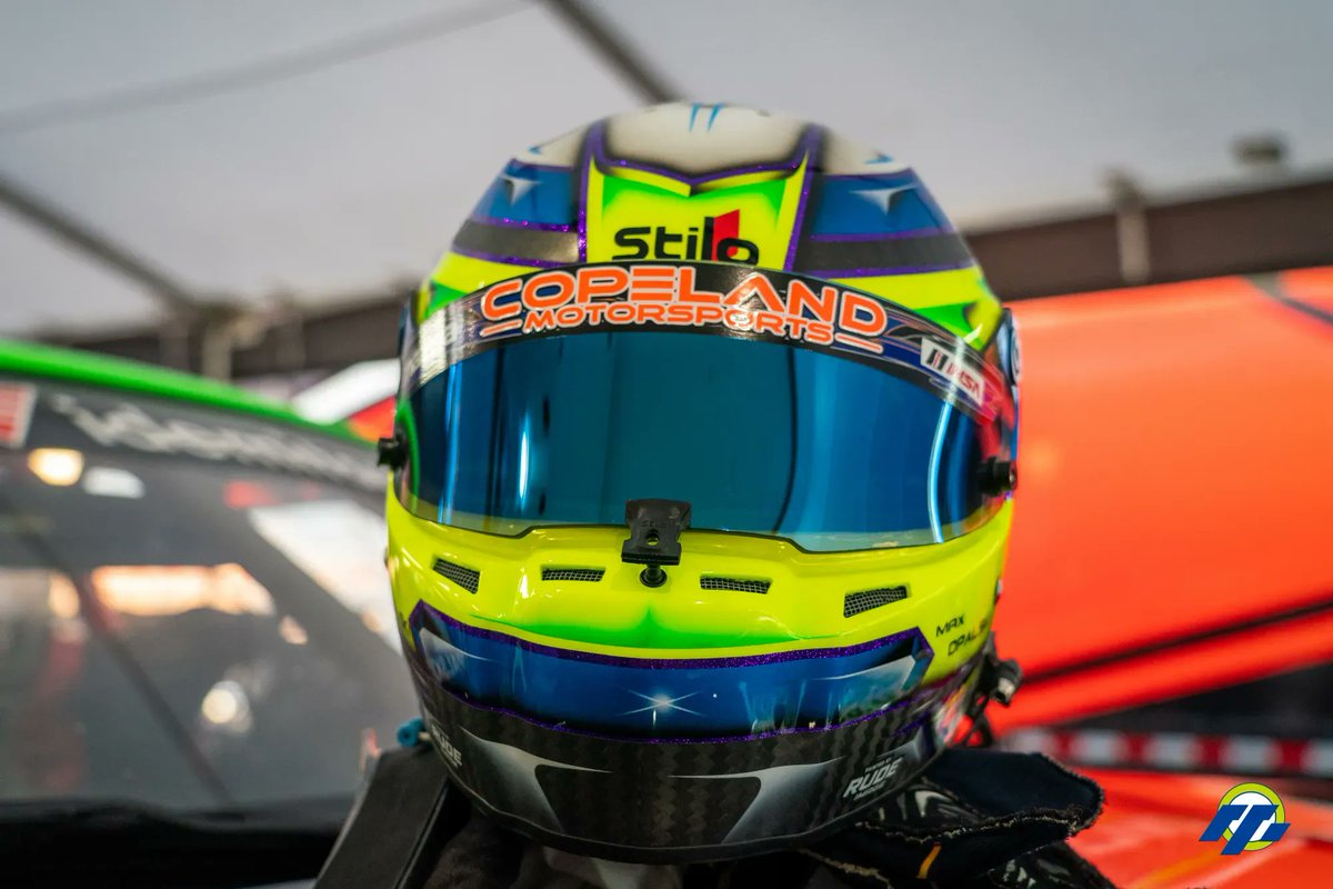 A helmet appreciation post to start the week off right 👍 @StiloUsa 

#MaxOpalskiRacing / #MaxOpalski / #MazdaMX5Cup / #Racing / @MazdaMX5Cup / @CopelandMTSP