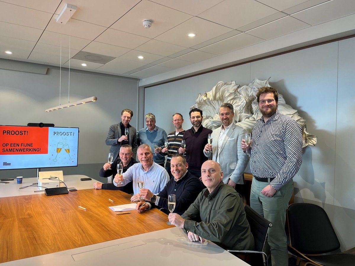 brink_nl's tweet photo. Samen met Praeceptum, Nimas en Primaplan hebben wij een overeenkomst ondertekend voor een intensieve samenwerking met het Ingenieursbureau van de gemeente Amsterdam. Een mooie mijlpaal. 
Lees hier het volledige bericht:

 https://t.co/nOZ1zDoIe4 https://t.co/M3oXhh9utL