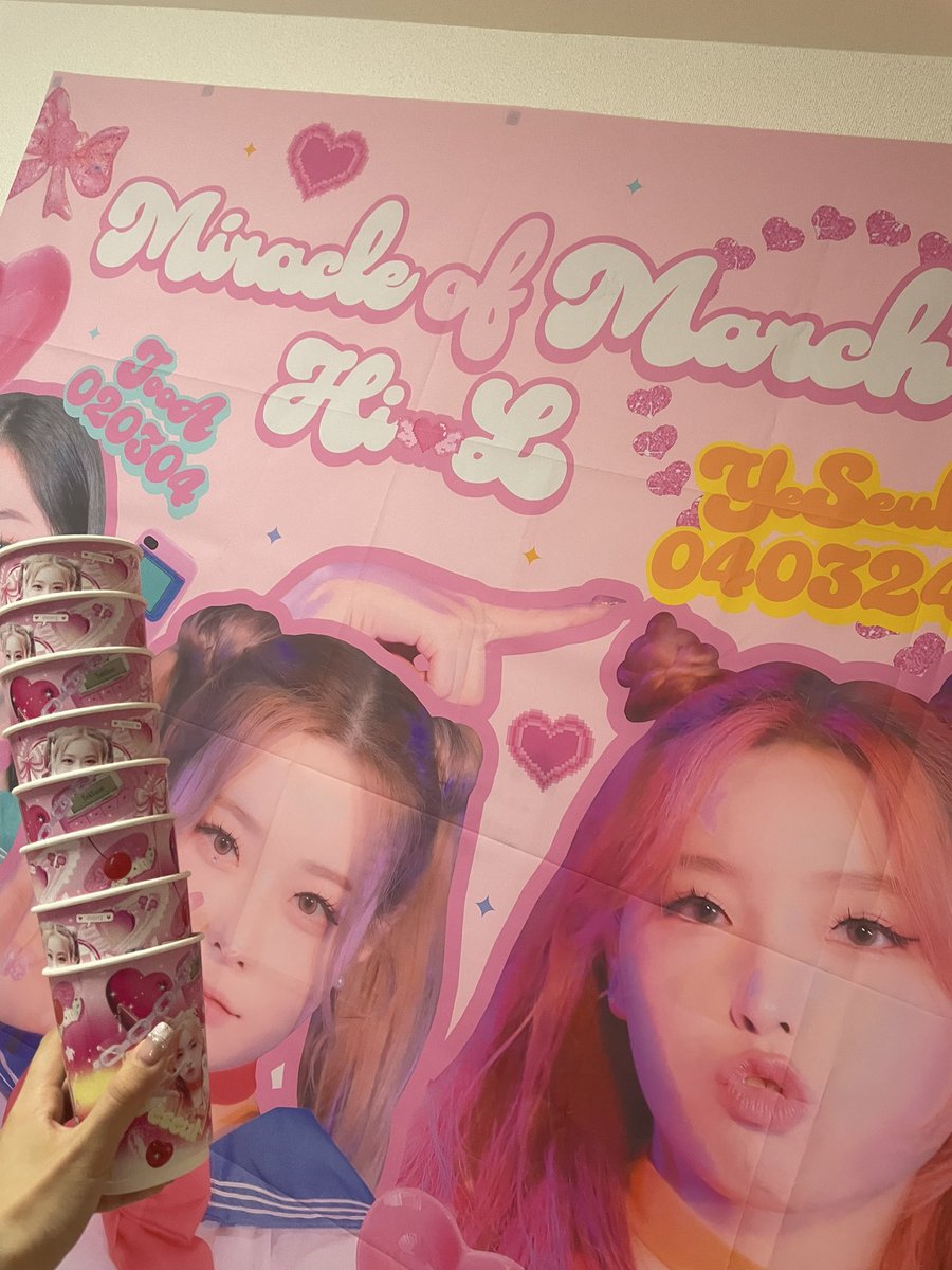 03_1224ring's tweet photo. 部屋に飾った🎀💖 https://t.co/YBzjI6bqwv
