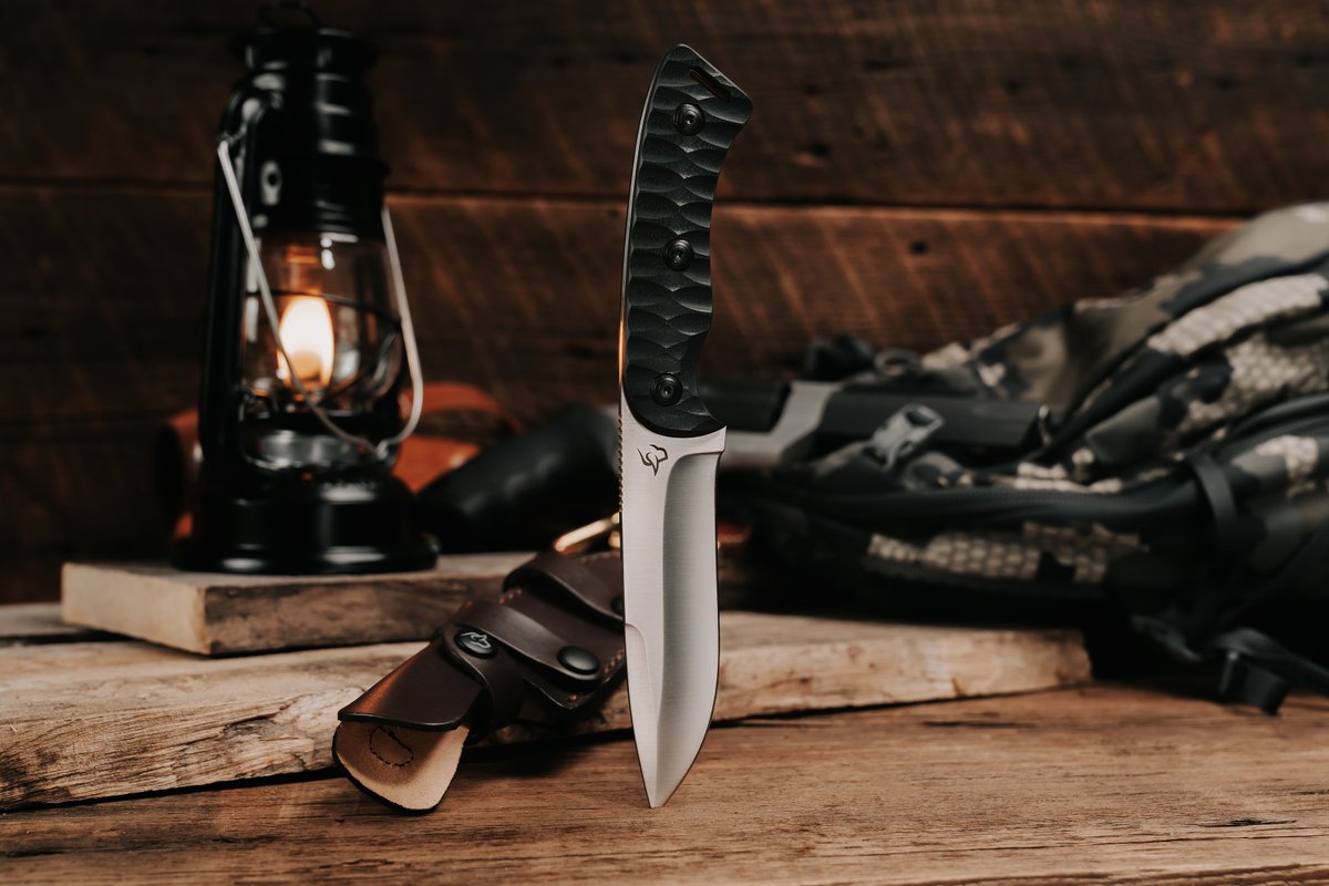 TaurusUSA's tweet image. EDC essentials. Nothing backs up an everyday carry gun better than a good knife. Shop now: shoptaurus.com/knives/
#ShopTaurus