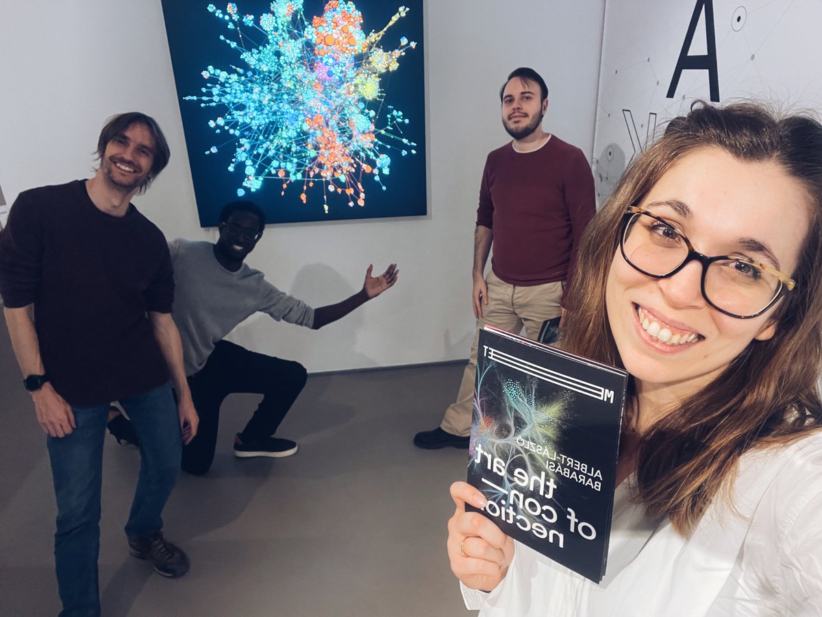 AlessiaGaldeman's tweet photo. A subset of the #ConnetsLab on a trip to the exhibition “The art of connection” by Albert-László #Barabasi @barabasi! #Networks can be so beautiful, aren’t they? https://t.co/ew0KeoG5ZM