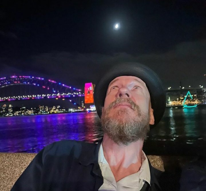 Happy Birthday Profesor Remus Lupin  Ares    One of the talented actor
 David Thewlis 