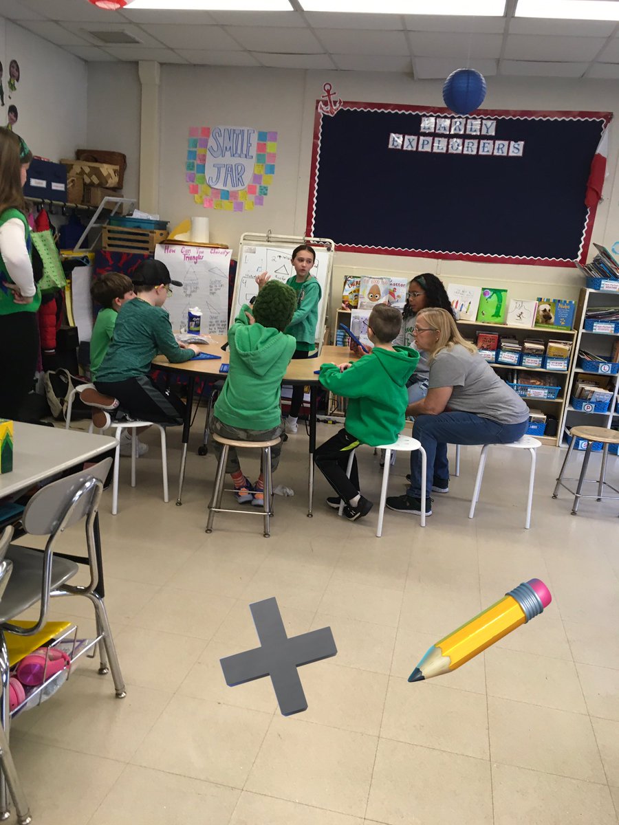 MrsNewhamBPE's tweet photo. 4DN has a lot of Teacher Helpers. Our friends Anna &amp; Gabby earned tickets to help out in math. It is so fun! #miniteachers #alwayshelping ➕🟰✏️ @BPESchool 

📸: Brae- BPE’s Phantom Photographer https://t.co/46ioYUL73d