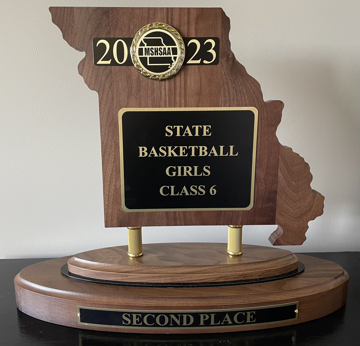 RockBridgeGBK's tweet photo. It was a GREAT weekend! 💚💛 Incredible season by our Bruins - they were together, gritty, resilient, relentless, classy and leaned in to each other. They truly emulated everything great about high school sports. Well done players, coaches, families and RB Nation! #RepRockBridge https://t.co/EVDfzDxqI8