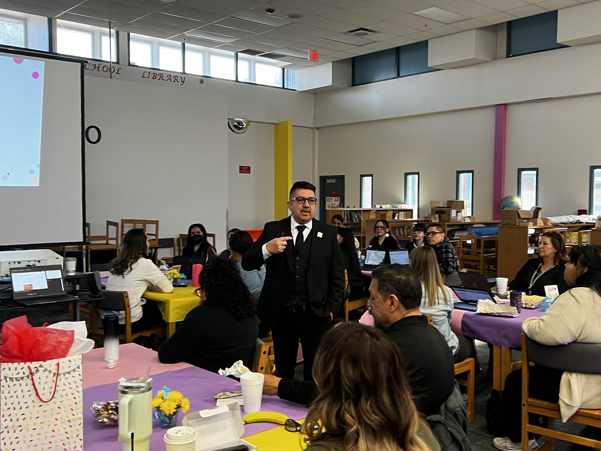 Gabriela Elliott tweet media