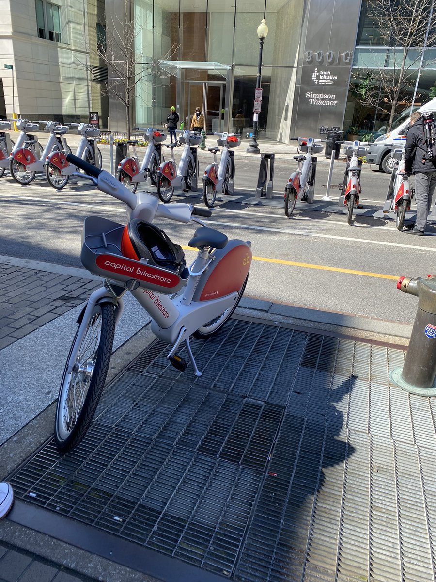 Brianne K. Nadeau tweet media