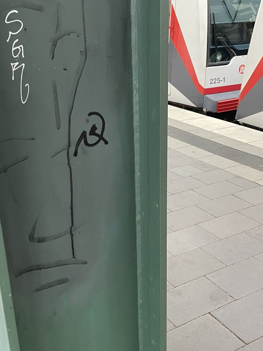 Egon (@nervnichtwitte) on Twitter photo 