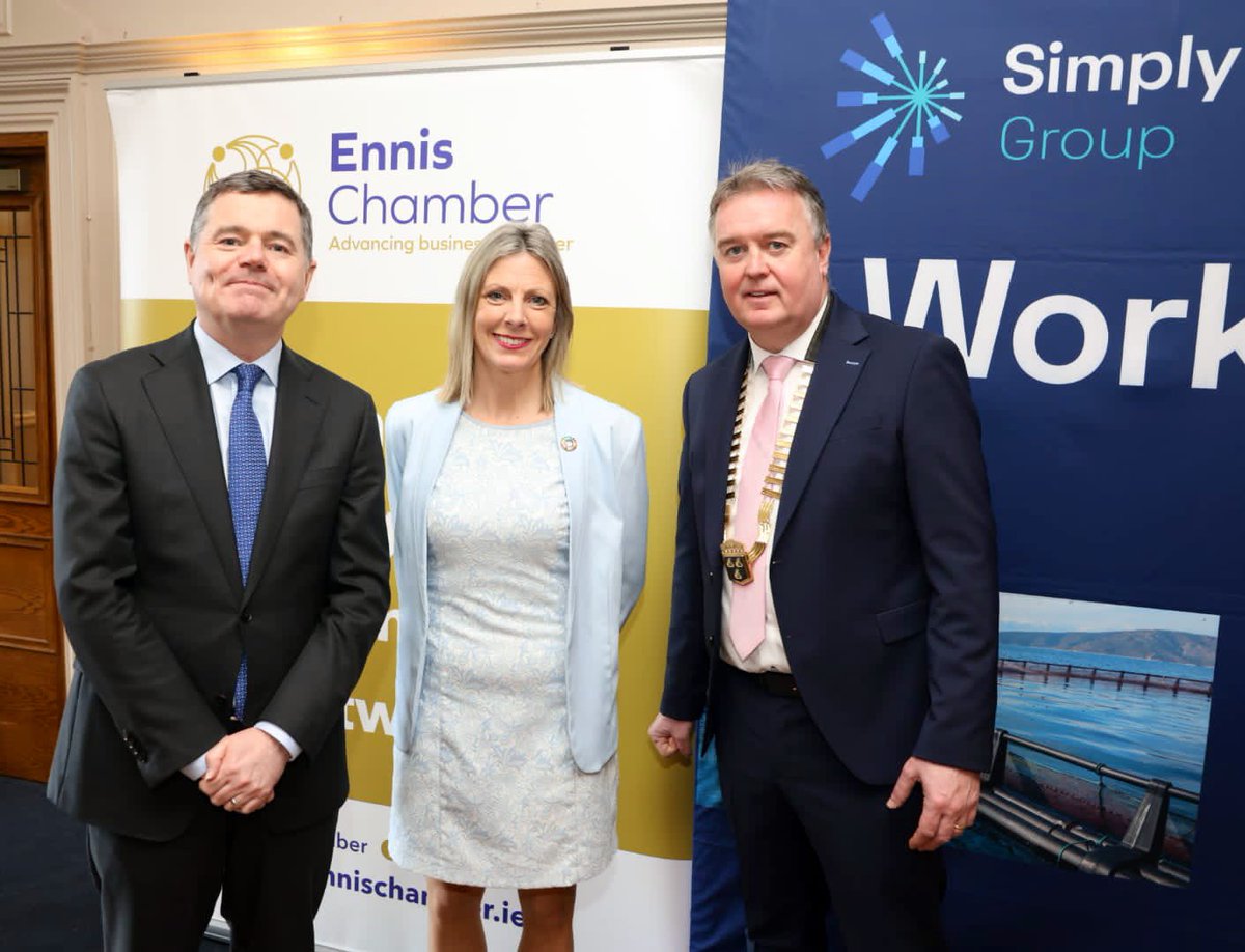 Great presentation by Dr Val Cummins <a href="/SimplyBlueGroup/">Simply Blue Group</a> at Ennis Chamber Presidents Lunch today with special guest Minister Paschal Donohoe TD Massive floating offshore opportunities for County Clare - lots to ponder.