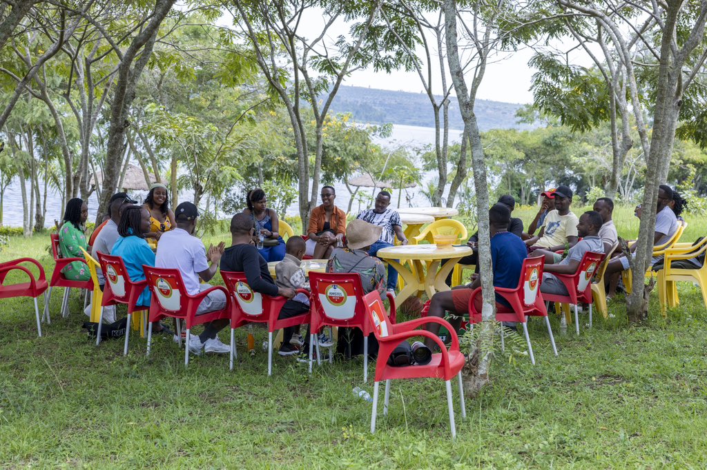 Inkindi_Family's tweet photo. On Saturday, 11 March 2023, Inkindi Family had a retreat at Muhazi Flowers Beach. It was a time to reflect on our achievements in the last six years at both family and individual levels; and to set 2023 goals. We also had time for sports and entertainment. https://t.co/ZBcNtYDGZ4 https://t.co/9rXqYgby8m