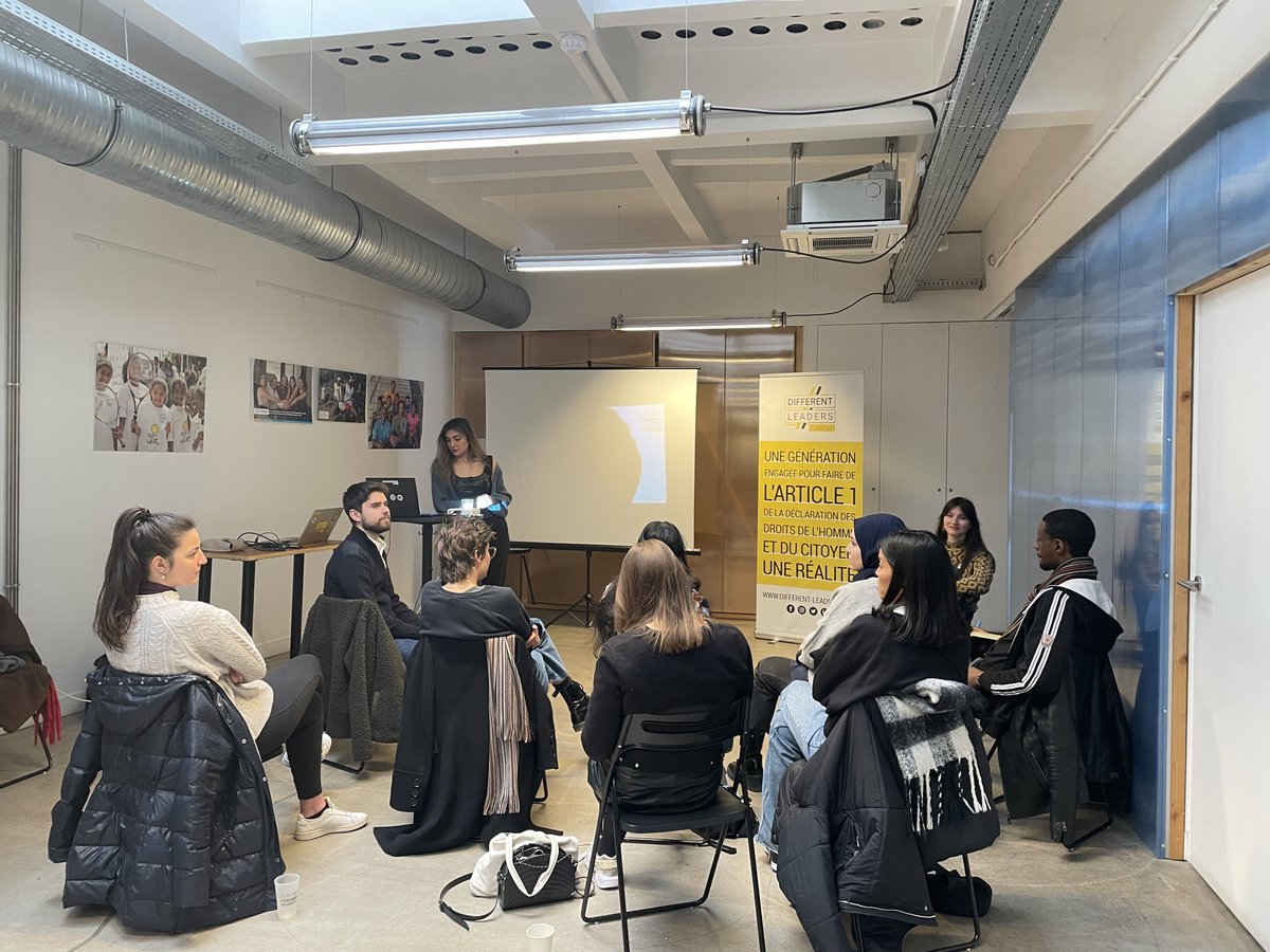 Different Leaders tweet media