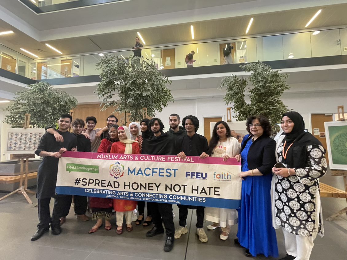 Last week our students and staff celebrated @MACFESTUK with dancing, music, fashion shows, food, an art exhibition, and many more activities.💓

We also had a visit from @QaisraShahraz, who founded MACEST back in 2017.

#SpreadHoneyNotHate
#WeStandTogether