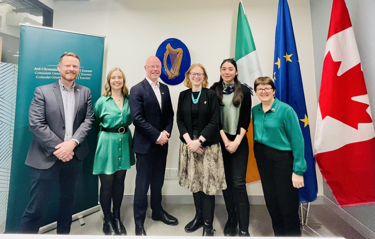 The Consul General @IrlCGToronto and the Team were delighted to welcome the Minister for Health @DonnellyStephen for our official opening! #GlobalIreland #IrelandinCanada