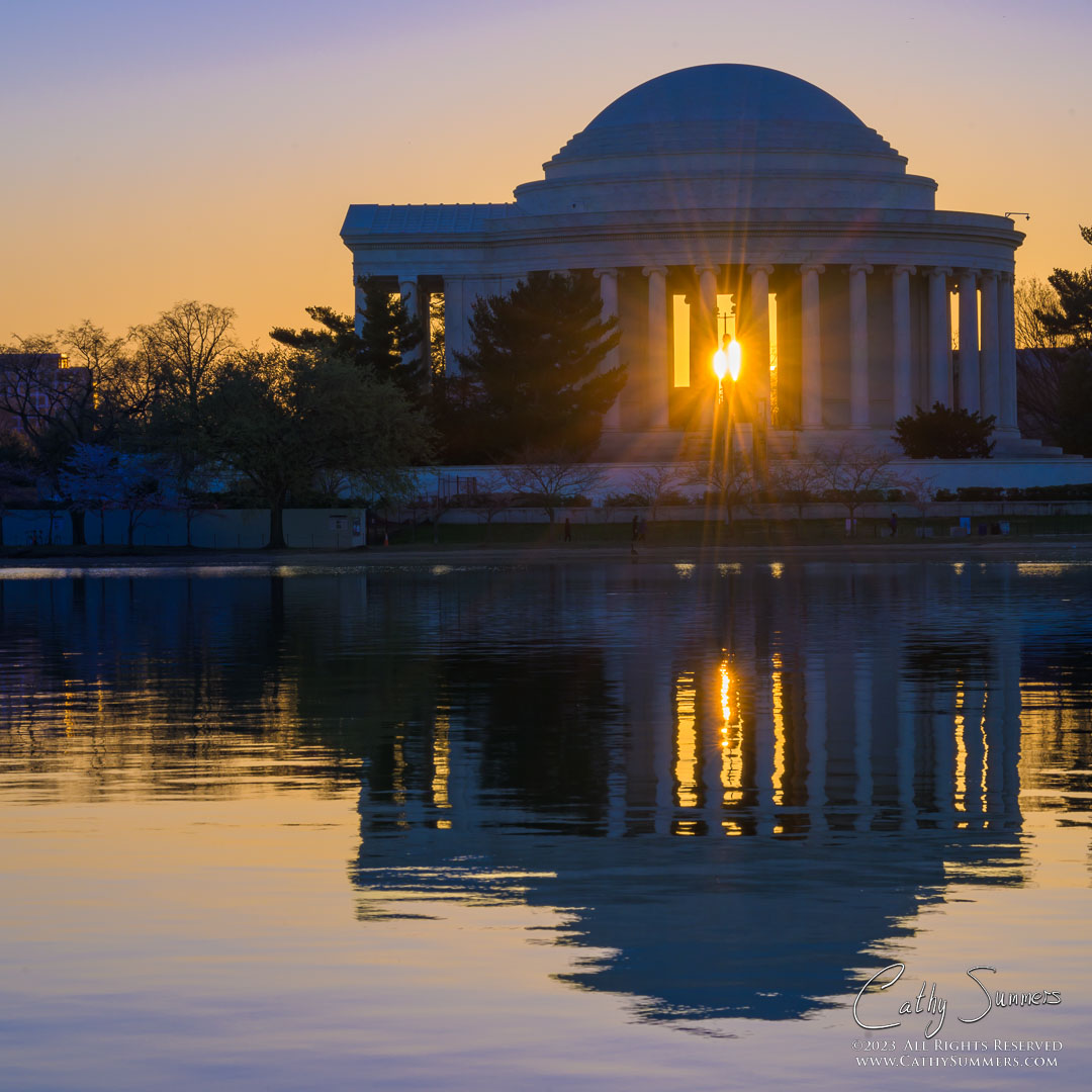 #Sunrise Through the #JeffersonMemorial at the #SpringEquinox 

#sunrise #tidalbasin #reflection #equinox  #DC #washingtondc #dcphotos #dcphotography  @nationalmallnps @nikonusa @capitalweather #nikonZ9 #nikon24120s #nikonnofilter #nikoncreators