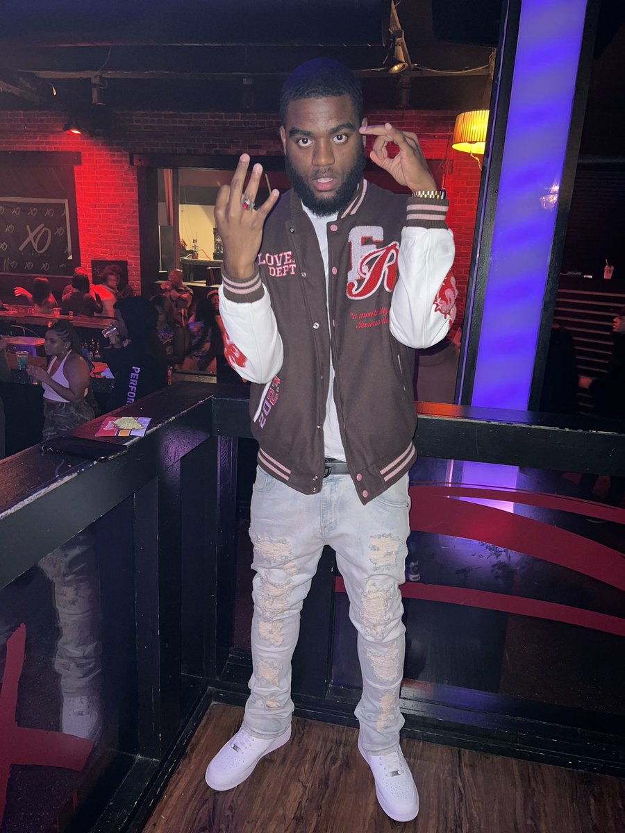 FFE_Tai_'s tweet photo. I got the type of life they rap bout💯🤟🏾🗣️  
#ffe #mbk #msk #ll223 #foureverrich #sackrunna https://t.co/2cMW8TibeG