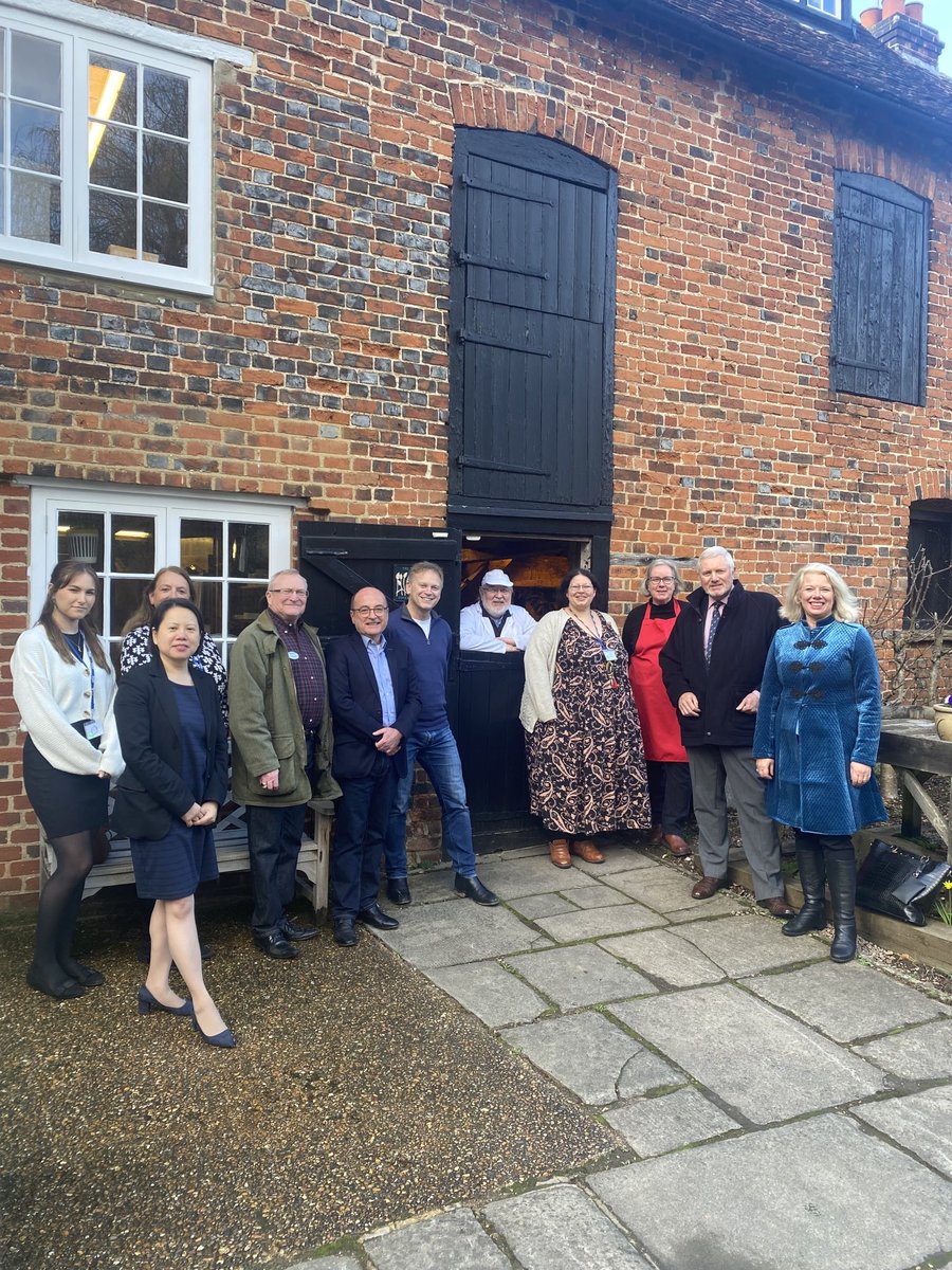 This #EnglishTourismWeek23, we're pleased to join <a href="/VisitHertsBiz/">Visit Herts Biz</a> &amp; MPs <a href="/grantshapps/">Rt Hon Sir Grant Shapps</a> and <a href="/gaganmohindra/">Gagan Mohindra MP</a> on a tour of Hertfordshire's excellent visitor attractions. First stops:<a href="/millgreenmuseum/">Mill Green Museum</a> and <a href="/BerkoCastle/">Berkhamsted Castle</a>. Learn more about the county's visitor economy: zurl.co/1aAN