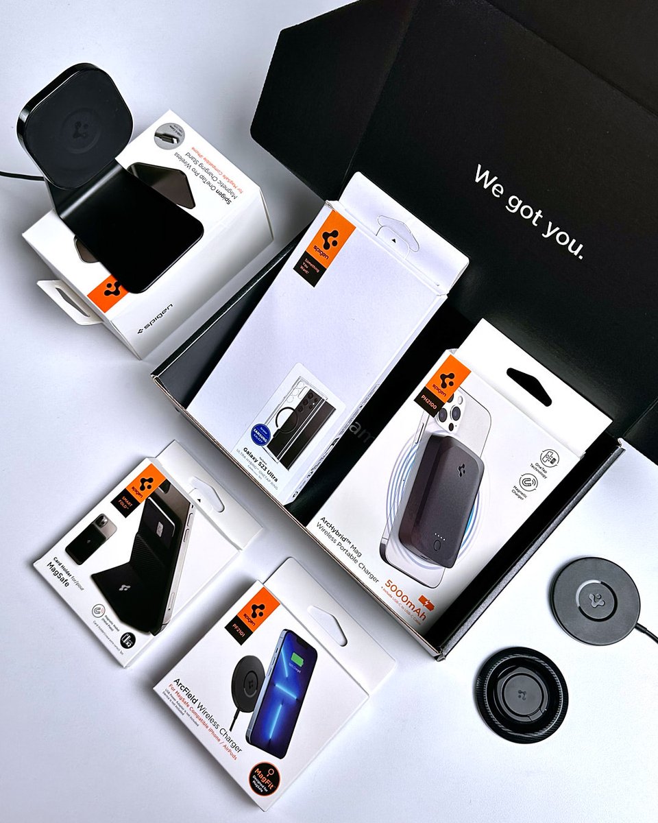 spigen's tweet photo. ❗ GIVEAWAY❗ 
Samsung got MagSafe, and one of you guys got a chance to win it all.
Enter by following the instructions below:
1. Follow @SpigenWorld.
2. Like and retweet this post.
3. Comment "🧲" and tag 2 friends.
Giveaway will close March 27th, 2023 at 9AM so go go! https://t.co/mabKitLBsv