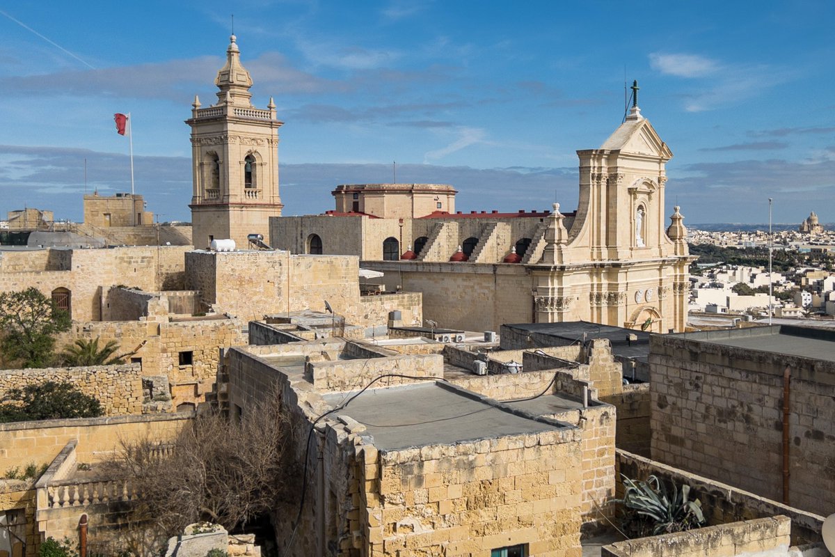 reishonger's tweet photo. Reishonger was in Malta. Mooie wandelingen en alom historie, van de oudheid tot 1979, in tal van zichtbare laagjes. #Malta #gozo @VisitMalta https://t.co/4eLIo1diPz