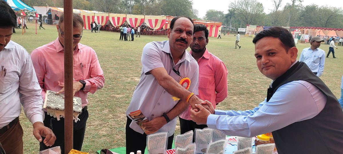 Respected Guruji Dr A. K. Tomar sir  [ Director, CSWRI Amvikanagar, Rajasthan ] से CIRG मे शिष्टाचार भेंट कर आशीर्वाद एवं मार्गदर्शन मिला।