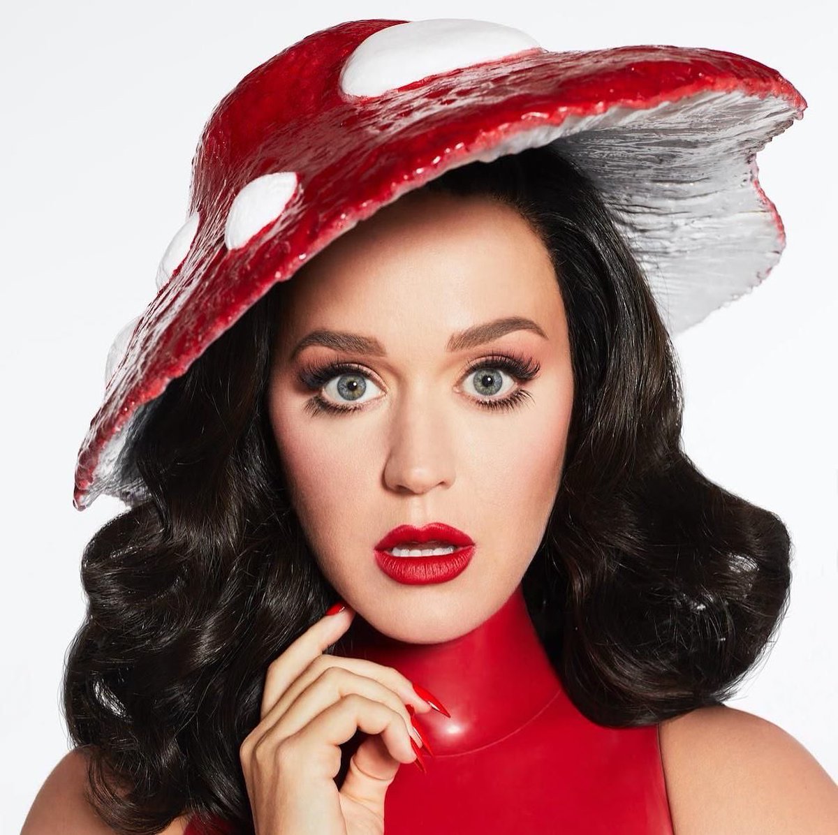 zaytypicalperry's tweet photo. I'm voting for #KatyPerry for #FaveResidency at the #iHeartAwards

Voting for this bae https://t.co/Gb2VbbU8Uh