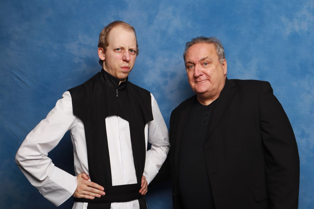 doctor_winter's tweet photo. More Gally photo op highlights from the wonderful @ManningOfficial with my Prime Companion and Daniel Anthony at long last to the newest 2nd Doctor, Michael Troughton, and Marshall Ben Browder

#gally1 #doctorwho #katymanning #danielanthony #michaeltroughton #benbrowder https://t.co/gclBNhao0g