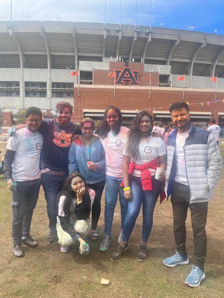 On Saturday, a few of us got a chance to celebrate Holi with our beautiful community! Featuring Chase, Pamodya, and Sounak from our group. Several from the Farnum, Goldsmith, and Hamid lab also joined us.